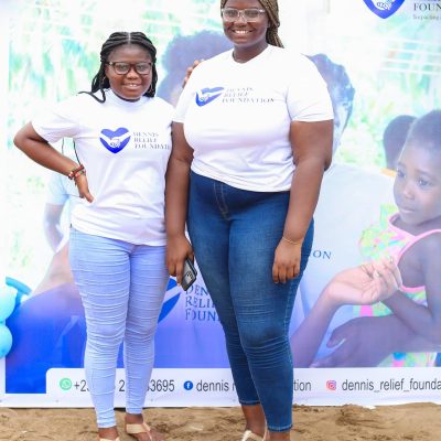 Volunteers (25)